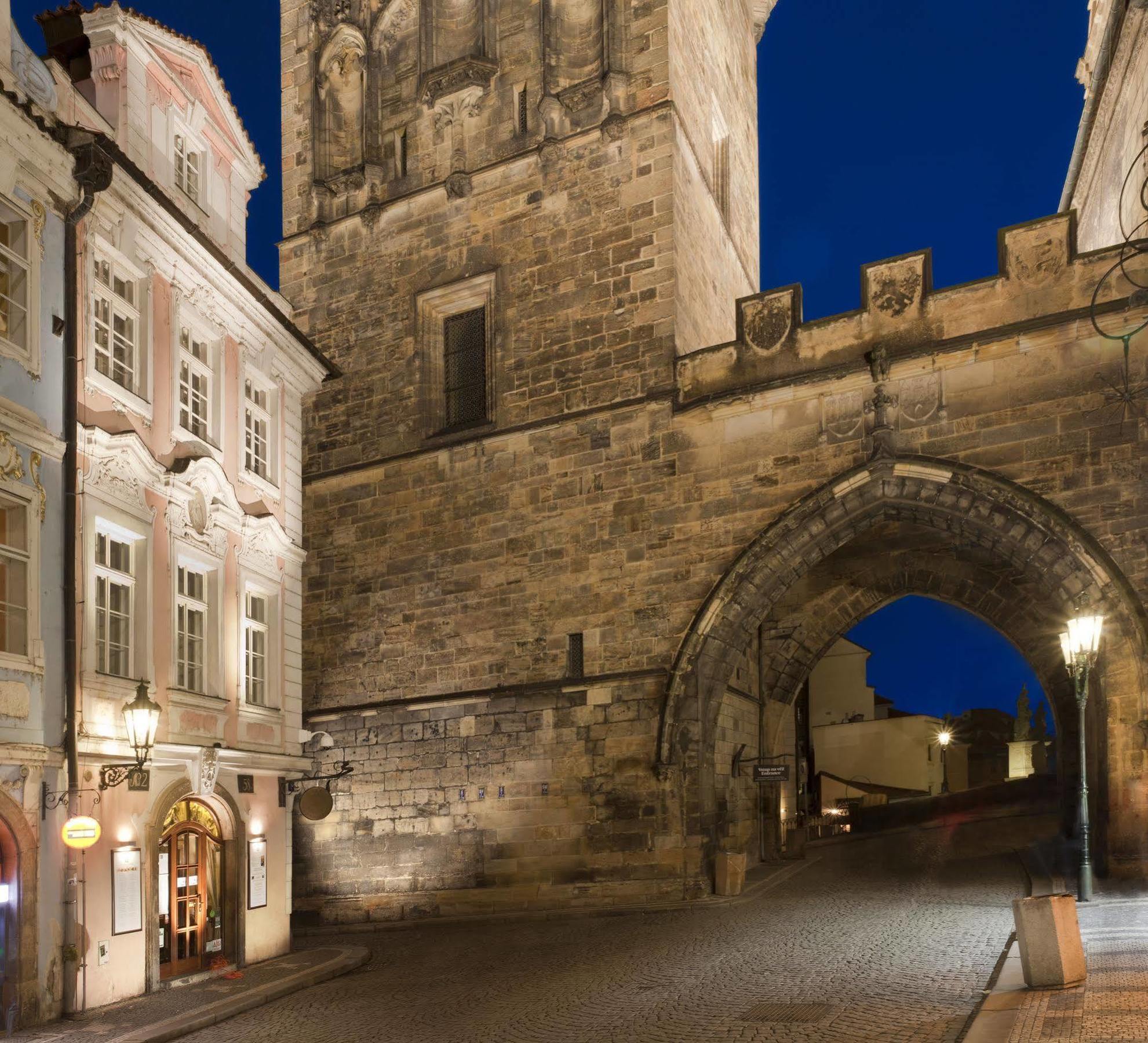 Pod Vezi 4* Prague