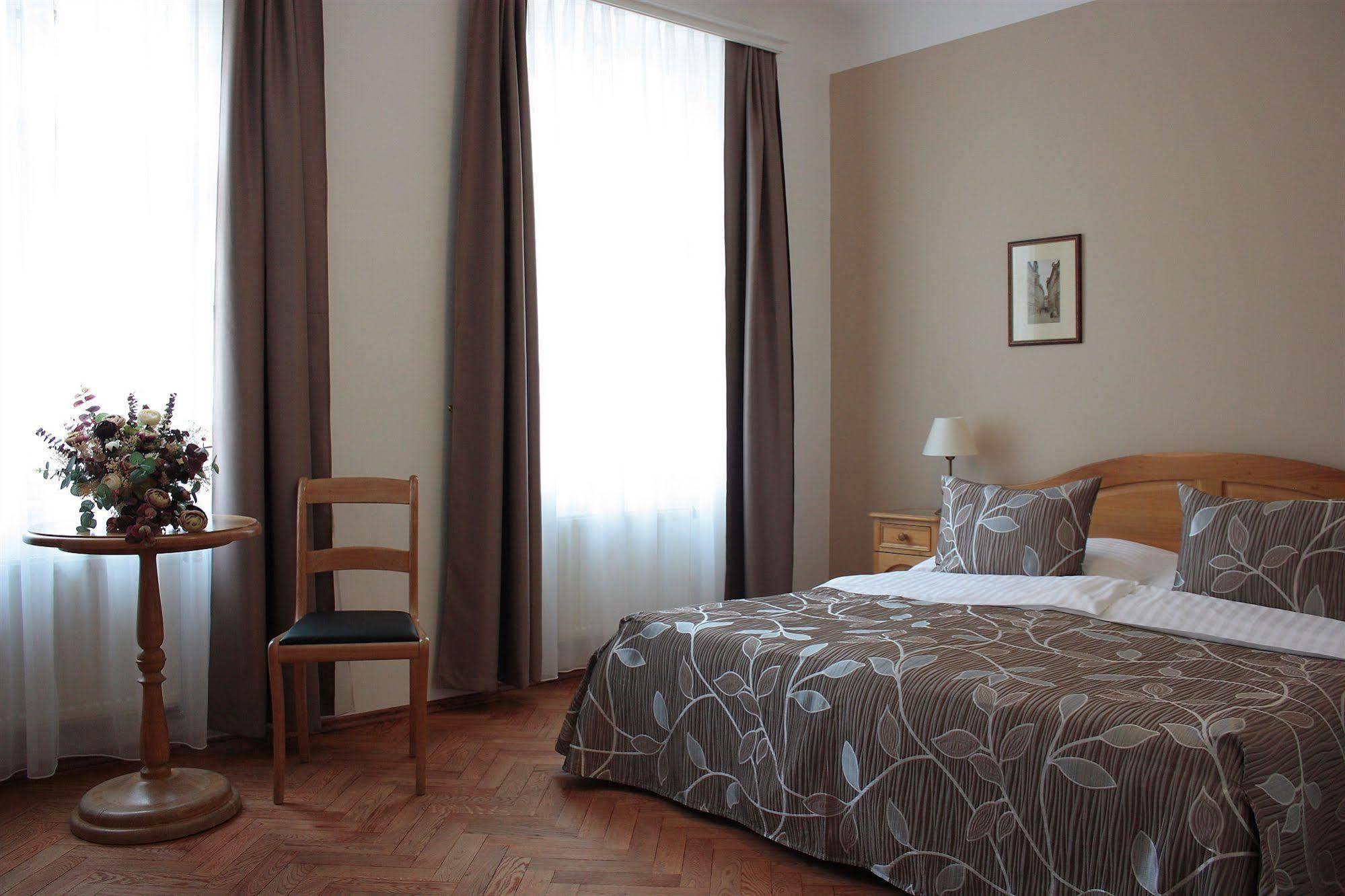 Hotel Pod Vezi 4*
